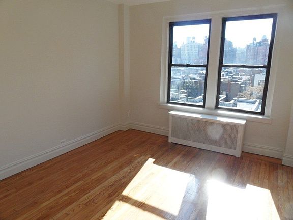 3rd image of 215 W 83rd St APT 8B