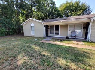 1859 S Perkins Rd, Memphis, TN 38117