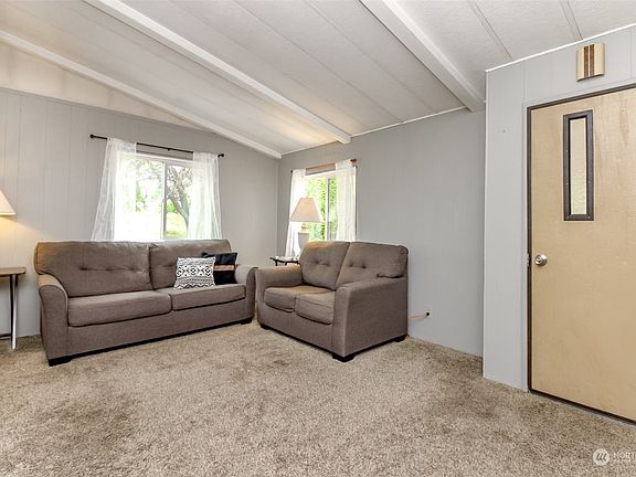 5th image of 9136 SE Pepperidge Ln