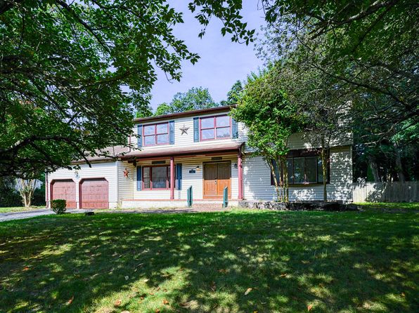 16 Spicy Pond Rd