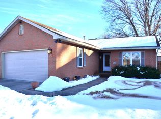 3809 Cinnamon Trl, Evansville, IN 47715