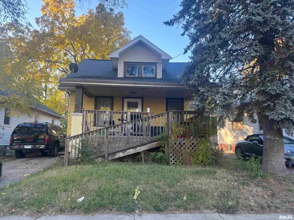 2211 N Ellis St, Peoria, IL 61604