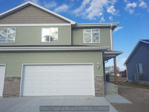 713 Roosevelt Dr, Lexington, NE 68850