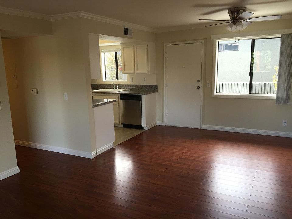1st image of 9413 Van Nuys Blvd