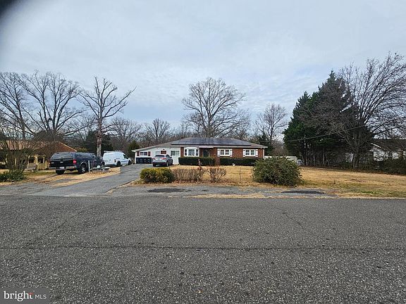 4th image of 8108 Sonar Rd