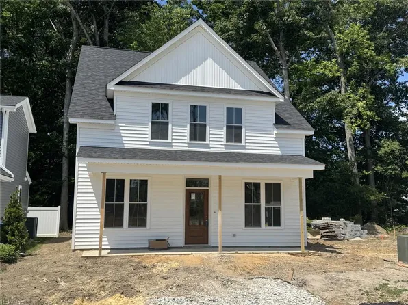 104 Blue Crab Point, Poquoson, VA 23662