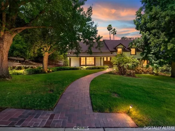 2154 Gainsborough Dr, Riverside, CA 92506