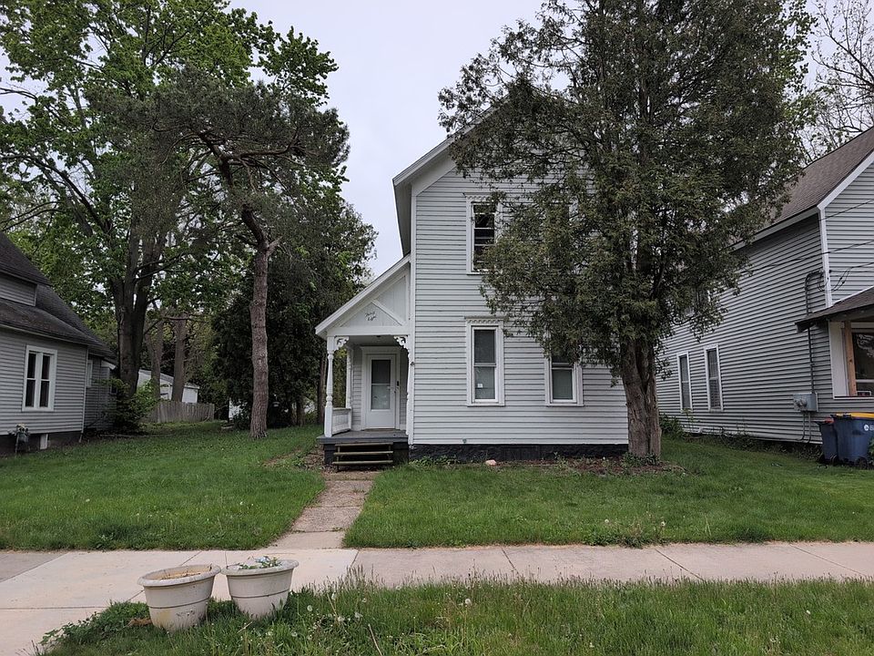 1st image of 38 Sweet St NE