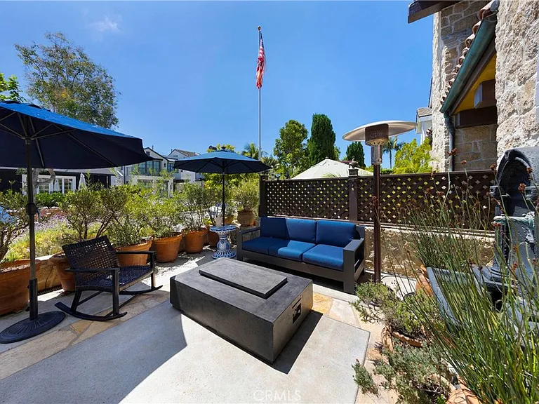 515 Begonia Ave #B — Photo 31