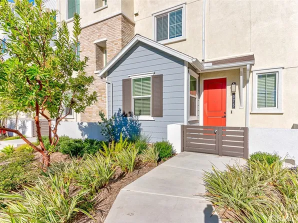 575 S Mosaic St, Anaheim, CA 92805