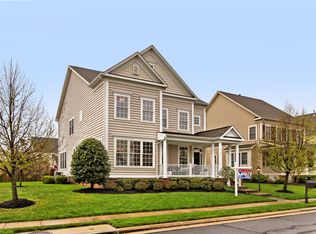 42489 Spring Splendor Dr, Ashburn, VA 20148