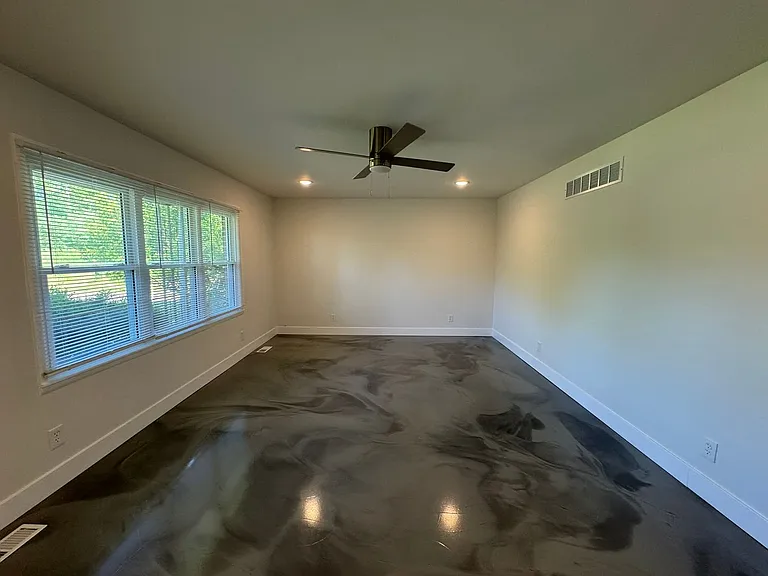6550 S Old Village Rd — Photo 9