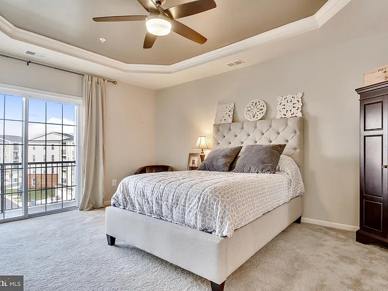 23487 Logans Ridge Ter — Photo 12