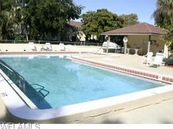 1380 Green Valley Cir Unit 1203, Naples, FL 34104
