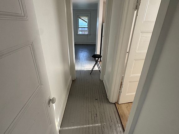 3rd image of 1340 Lake Ave #7