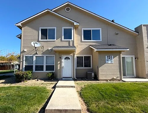 Midland 4-Plex 151 Photo 1