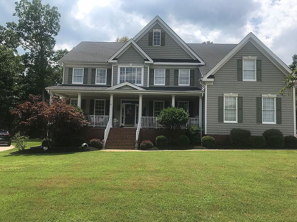 Large 5860 sq ft Home 