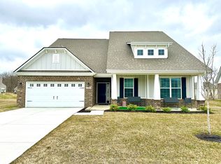 2673 Riviera Pl, Greenwood, IN