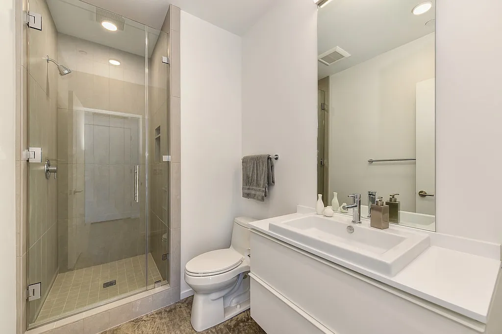 Studio, 400 sqft, $1,395 — Photo 4