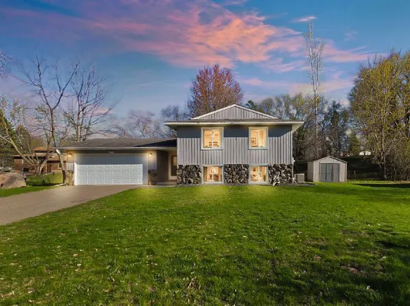 1738 Palisade Cir, Eagan, MN 55122