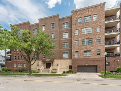 4929 Forest Ave UNIT 1E, Downers Grove, IL, 60515