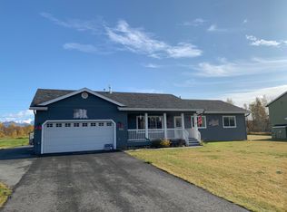 3061 N Lazy Aurora Cir, Palmer, AK 99645
