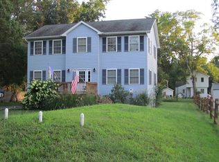 10973 Holly Dr, Lusby, MD