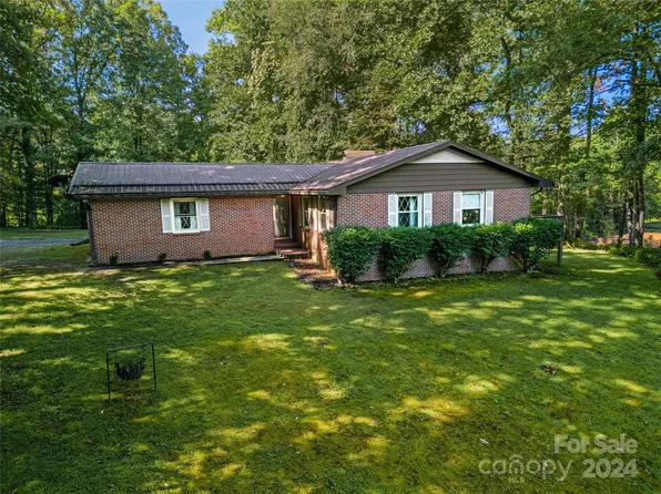 116 Otto Alexander Rd, Brevard, NC 28712