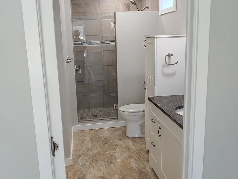 433 E Sleights Rd — Photo 18