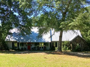 5685 Foshee Rd, Brewton, AL 36426