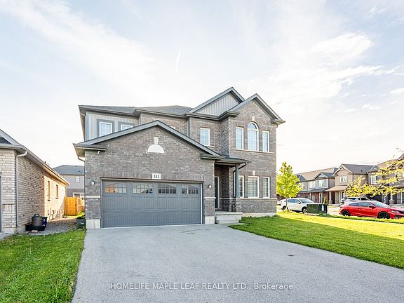 2nd image of 141 Crow St
