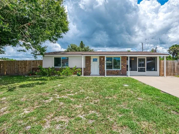 872 E 3rd St, Englewood, FL 34223