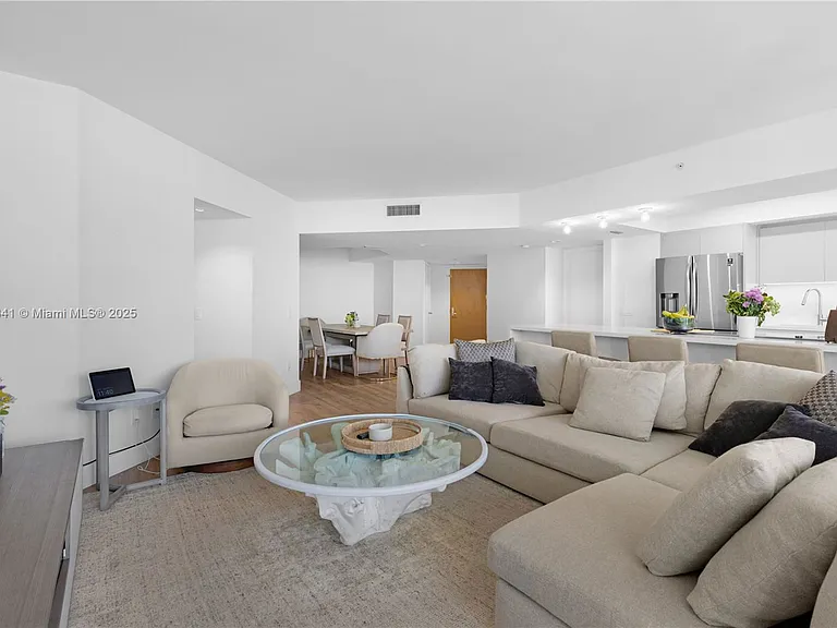 21055 Yacht Club Dr #2203 — Photo 10