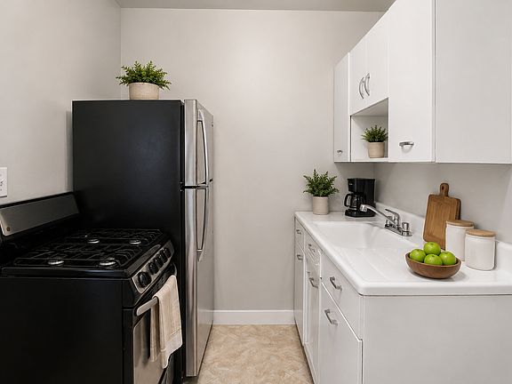 2nd image of 3207 L St APT D