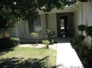 5515 Summer Wood Ct, Bakersfield, CA 93313