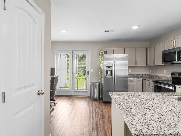 133 Davis Ridge Ln — Photo 29