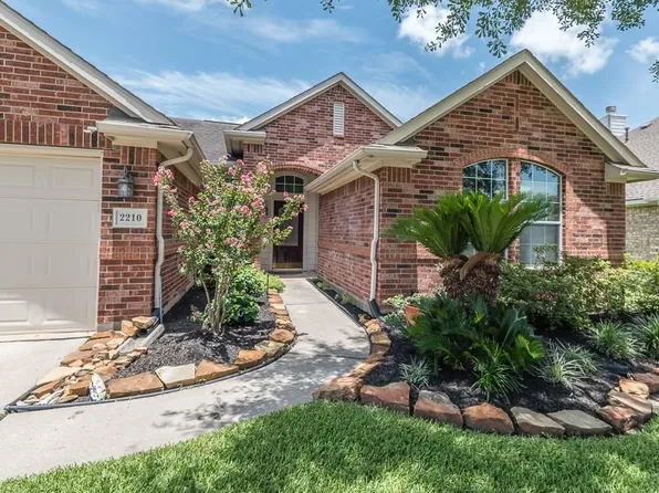 2210 Melanie Park Dr, Spring, TX 77388