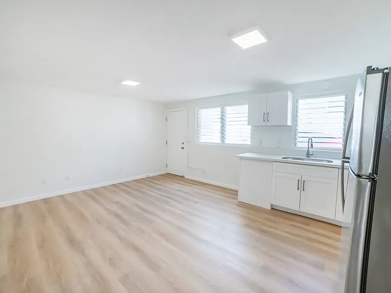 2612 Kapiolani Blvd #7 — Photo 3