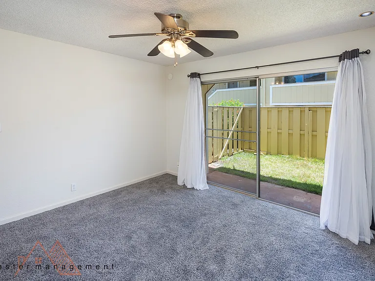 94-1063 Kaukahi Pl #1B — Photo 5