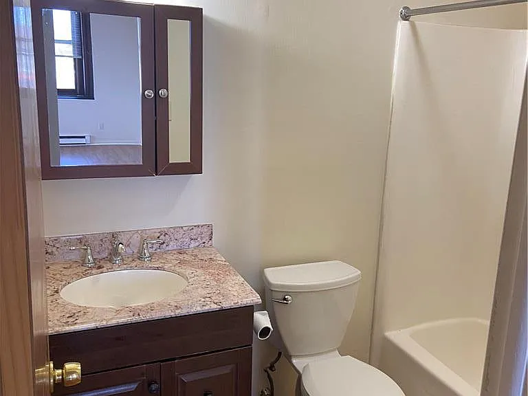 1236 Washington St #305 — Photo 11
