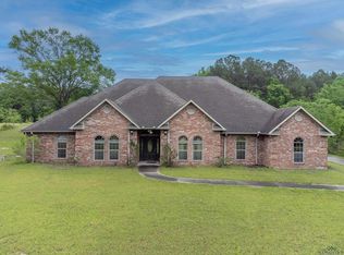 5214 Tevey Rd, Longview, TX 75605