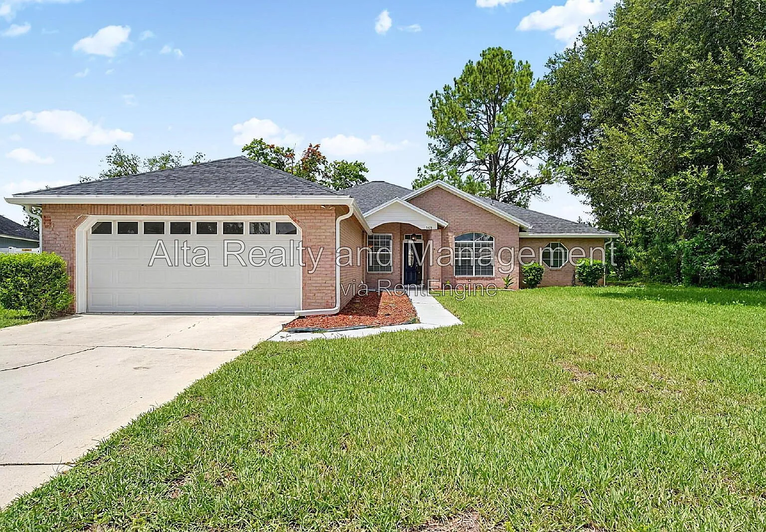 4 bed, 2.0 bath, 2221 sqft, $2,295 — Photo 1