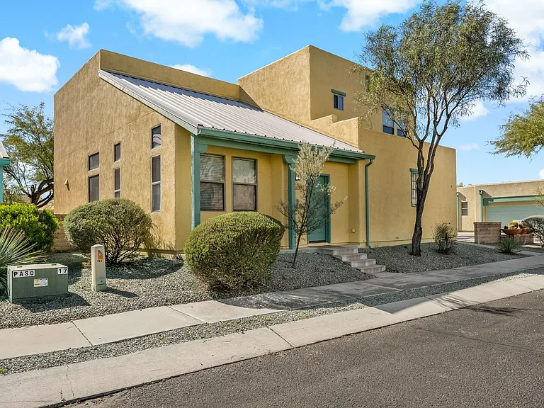 953 W Calle Carasol — Photo 38