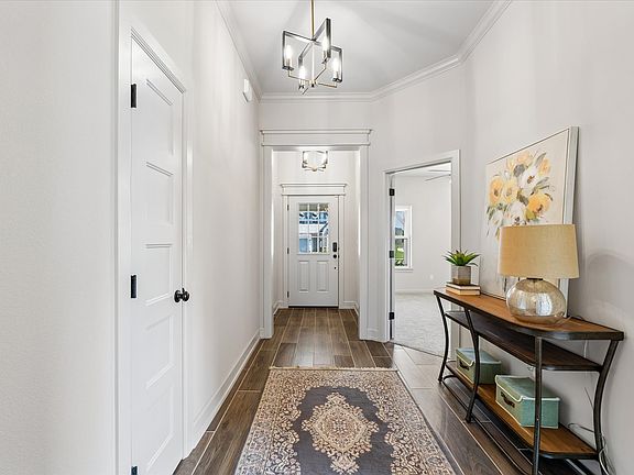 5th image of 7215 E Queens St