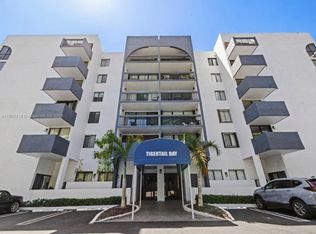2715 Tigertail Ave APT 403, Miami, FL 33133