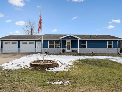 1200 5th Ave SE, Cascade, IA, 52033