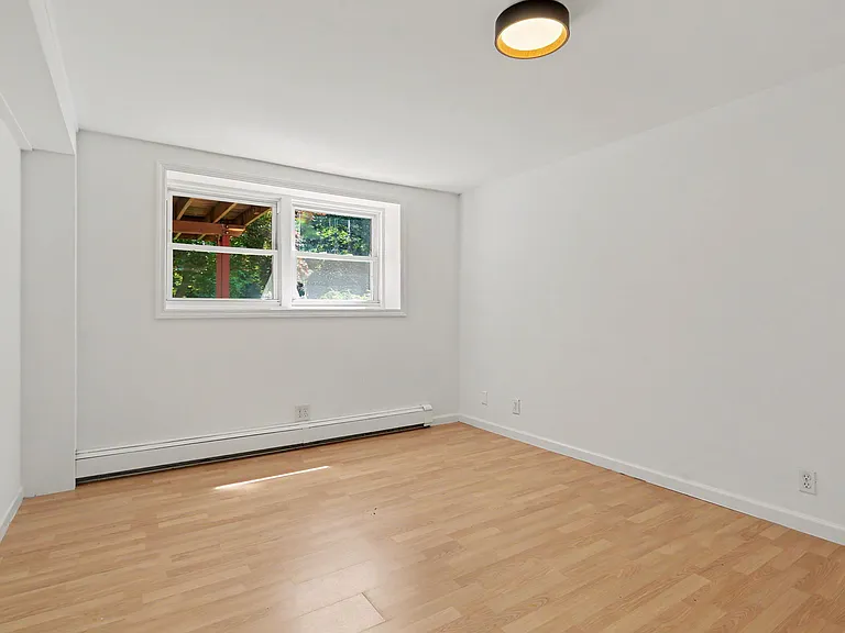 291 Berkeley Rd — Photo 18