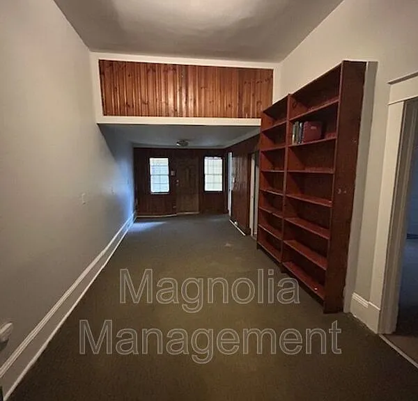 241 Davis St — Photo 7