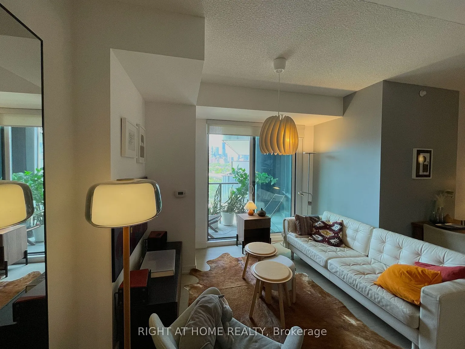 2 bed, $4,125 — Photo 4