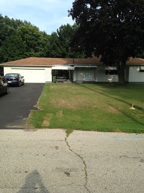 1st image of 406 Knollwood Ave
